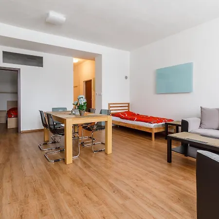 Boží Ii Apartmán